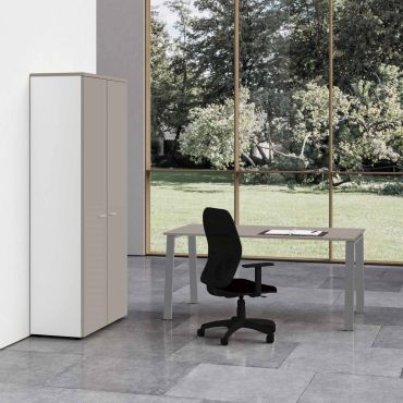 Bureau complet Delta avec armoire haute et siège